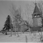 Sthelekin (Kallio) kirkko ulkoa ja sisältä. Kirkon ovat paikkakuntalaiset saaneet säilyttää veroa maksamalla. Kallio 1942.04.09